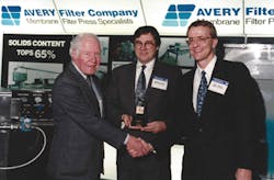 larry-avery-vaaler-award larry-avery-vaaler-award