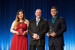 1660252417952 15hugmon0348lg 1660252417952 15hugmon0348lg