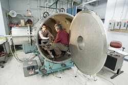 Figure-1.-Center-for-Advanced-Research-in-Drying-focuses-on-three-critical-aspects-of-drying Figure-1.-Center-for-Advanced-Research-in-Drying-focuses-on-three-critical-aspects-of-drying