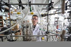 1205_inprocess_catalyst-light-work-fig1 1205_inprocess_catalyst-light-work-fig1