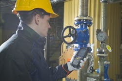 IOM_IntelaTrac_01 IOM_IntelaTrac_01