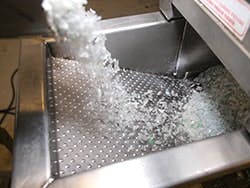 1663368170404 Witteairslideinlettraypreventsclumpingatinfeed 1663368170404 Witteairslideinlettraypreventsclumpingatinfeed