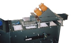 gough_econ_boot_mounted_feeder