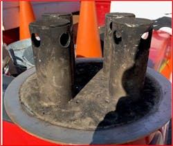 Figure 11: Old-style packing support Figure 11: Old-style packing support