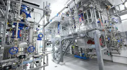 The picture shows a reactor for the synthesis of solids.