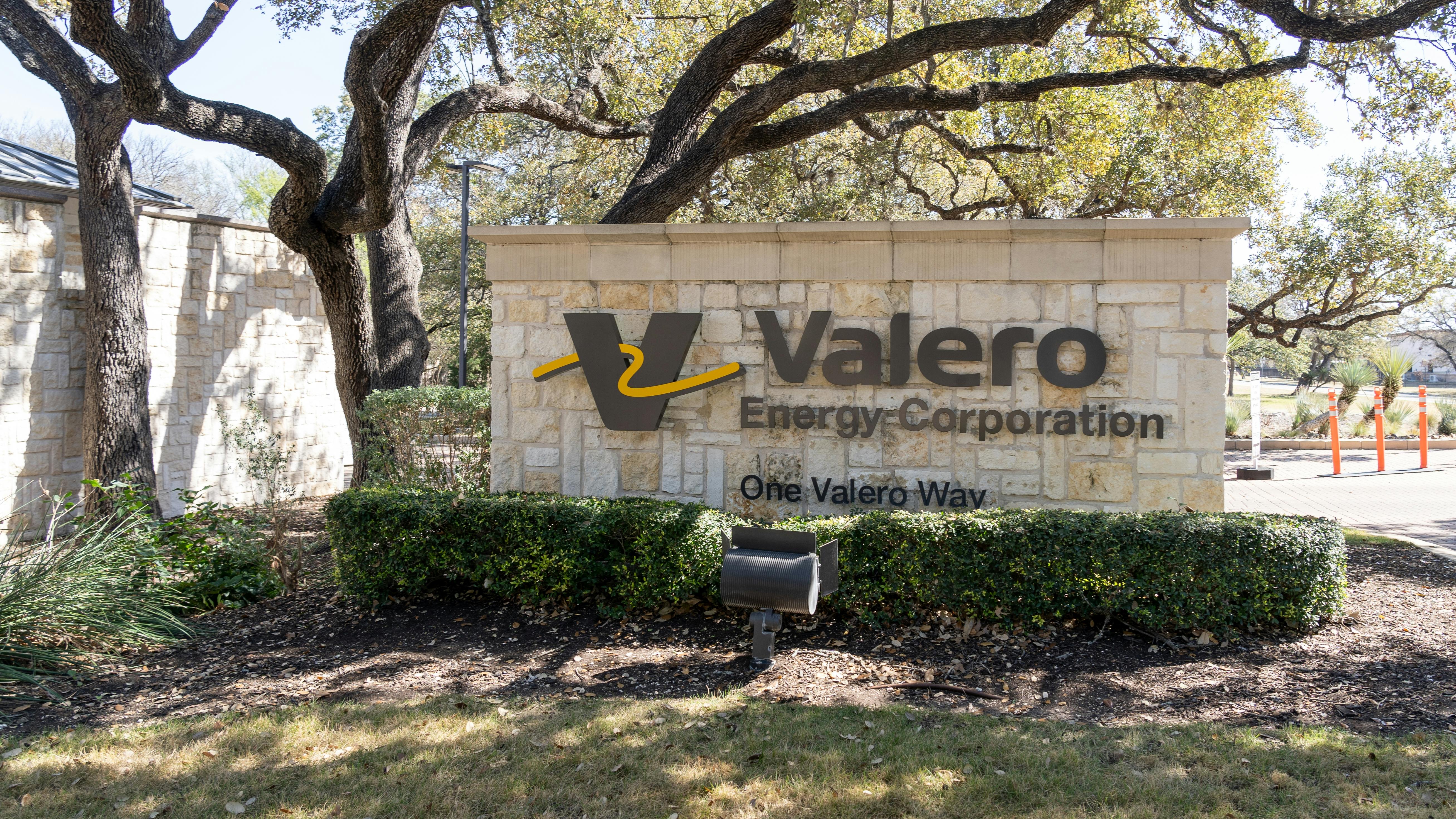 Benicia's Valero Refinery could cease operations next year