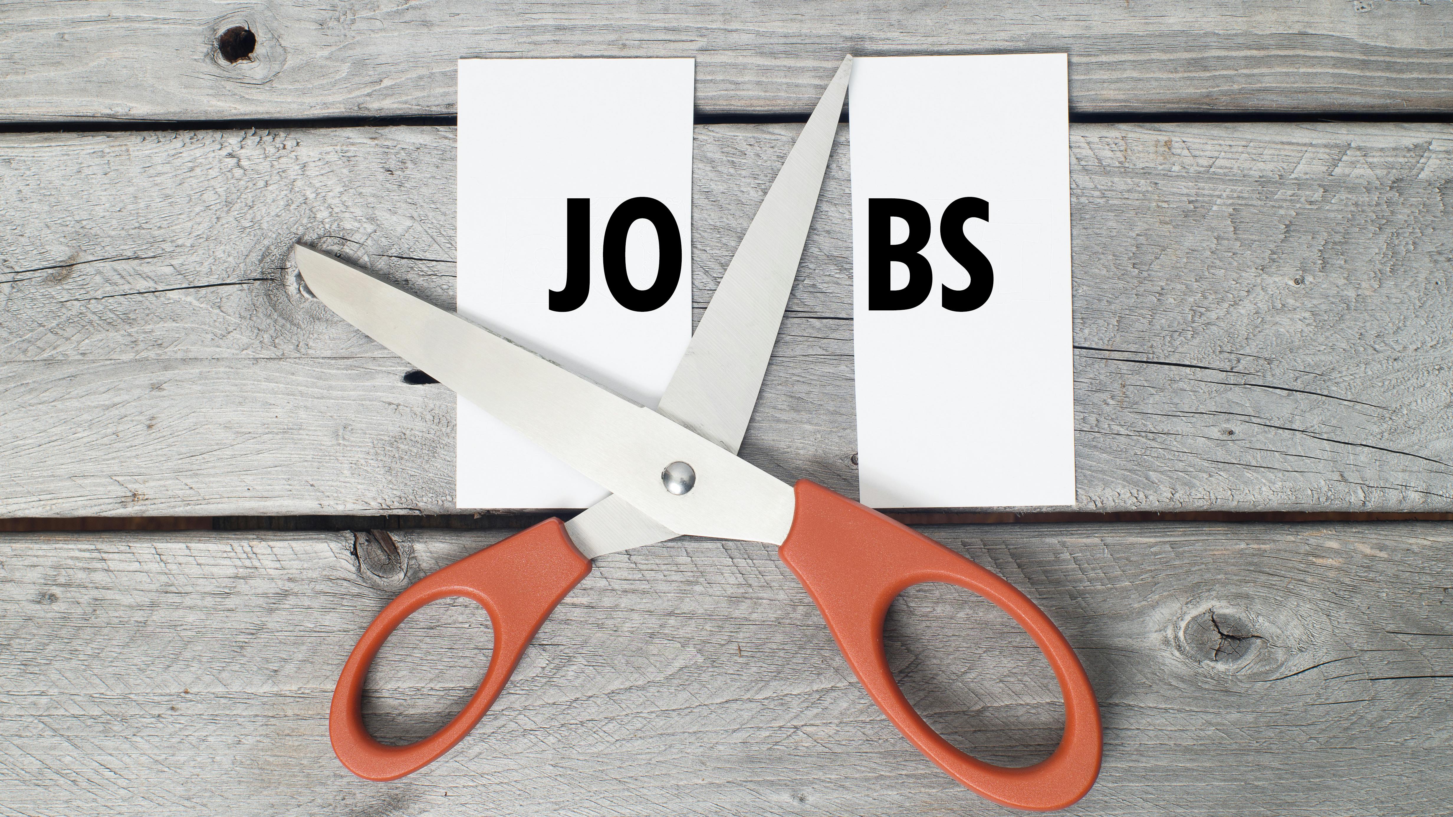 Chevron Slashes Nearly 800 Jobs in Texas' Permian Basin