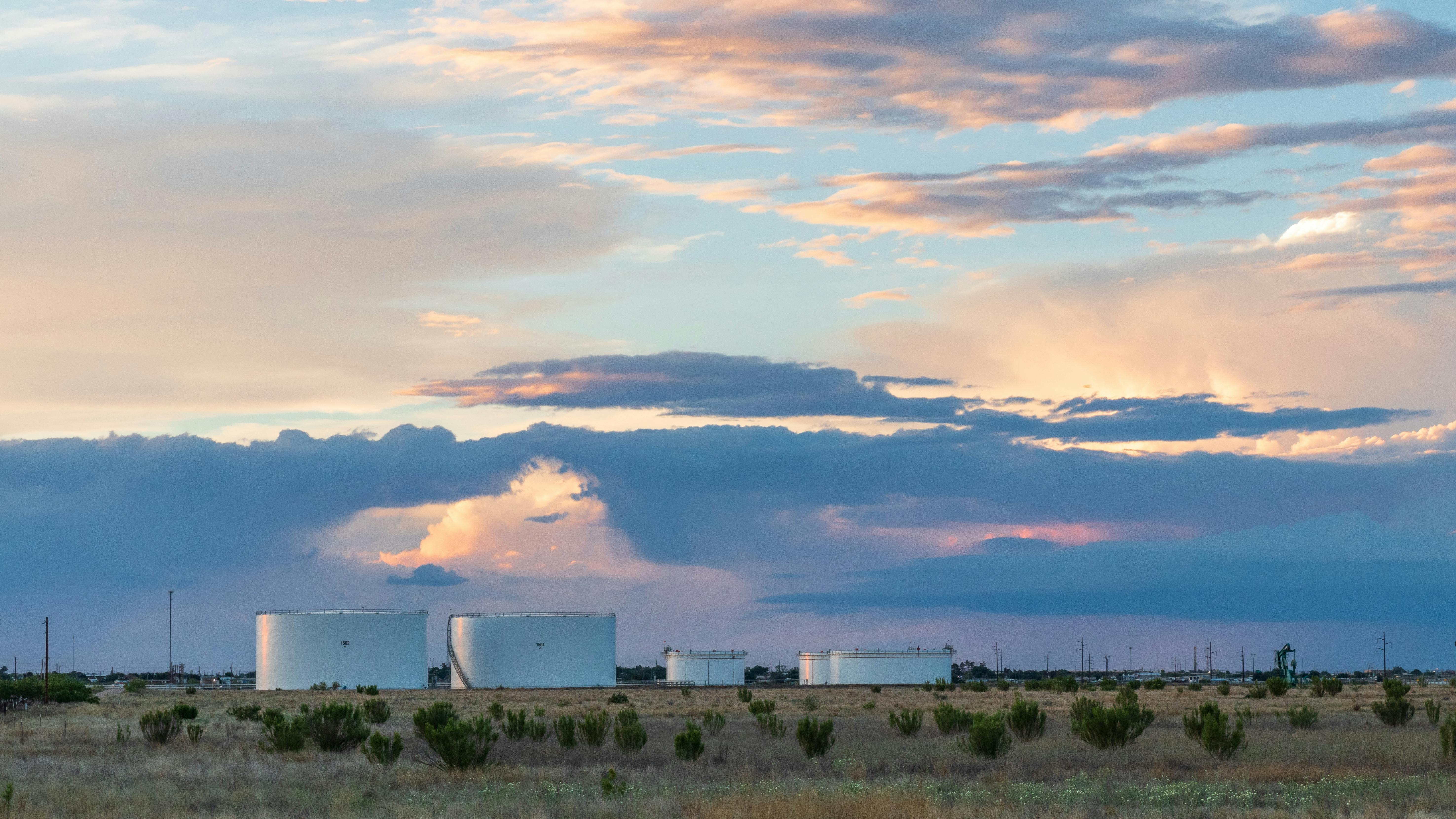 permian basin oil tank vessels