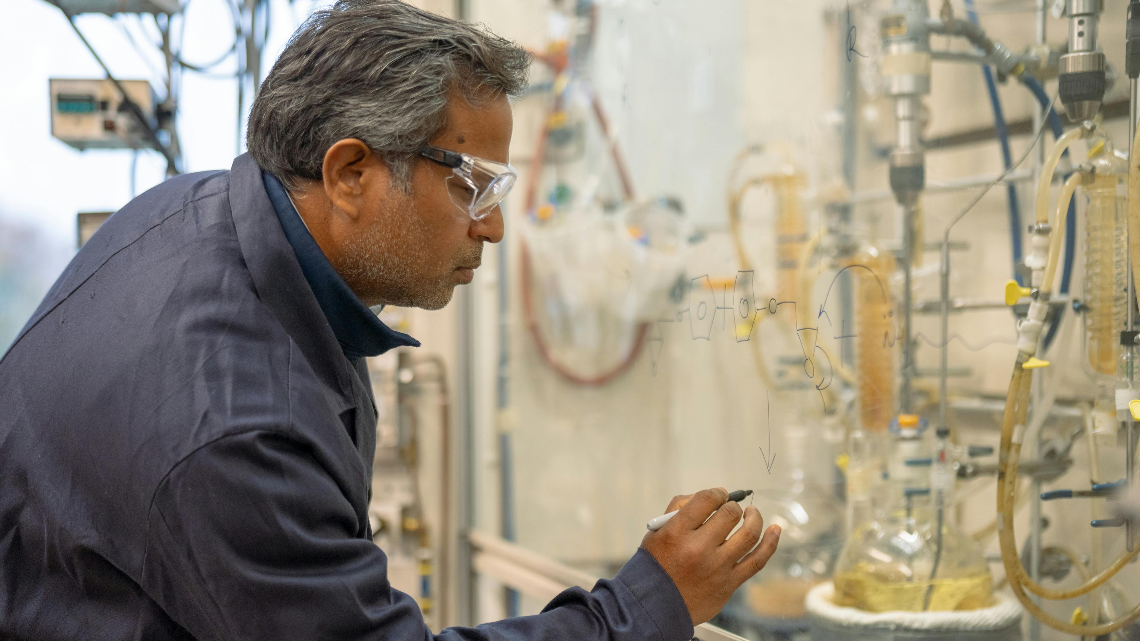 Venkateshwarlu Kalsani, a polymer synthesis scientist at PPG&rsquo;s Coatings Innovation Center