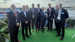Syensqo and Airbus teams meet at Farnborough Airshow 2026. (Photo: Syensqo, PR128)