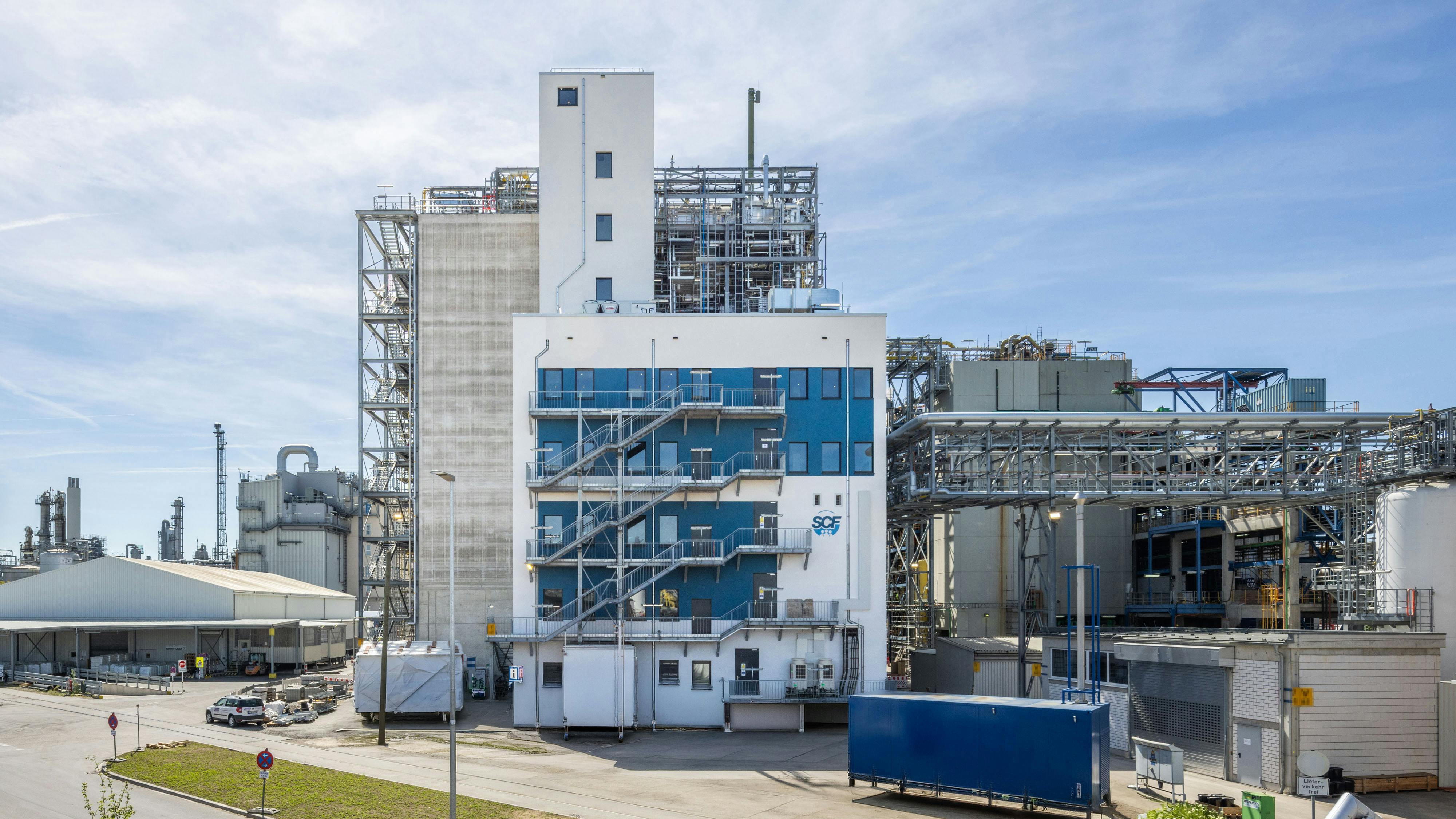 The modernized plant for acid chlorides and chloroformates (ACCF) at BASF&rsquo;s Ludwigshafen site.